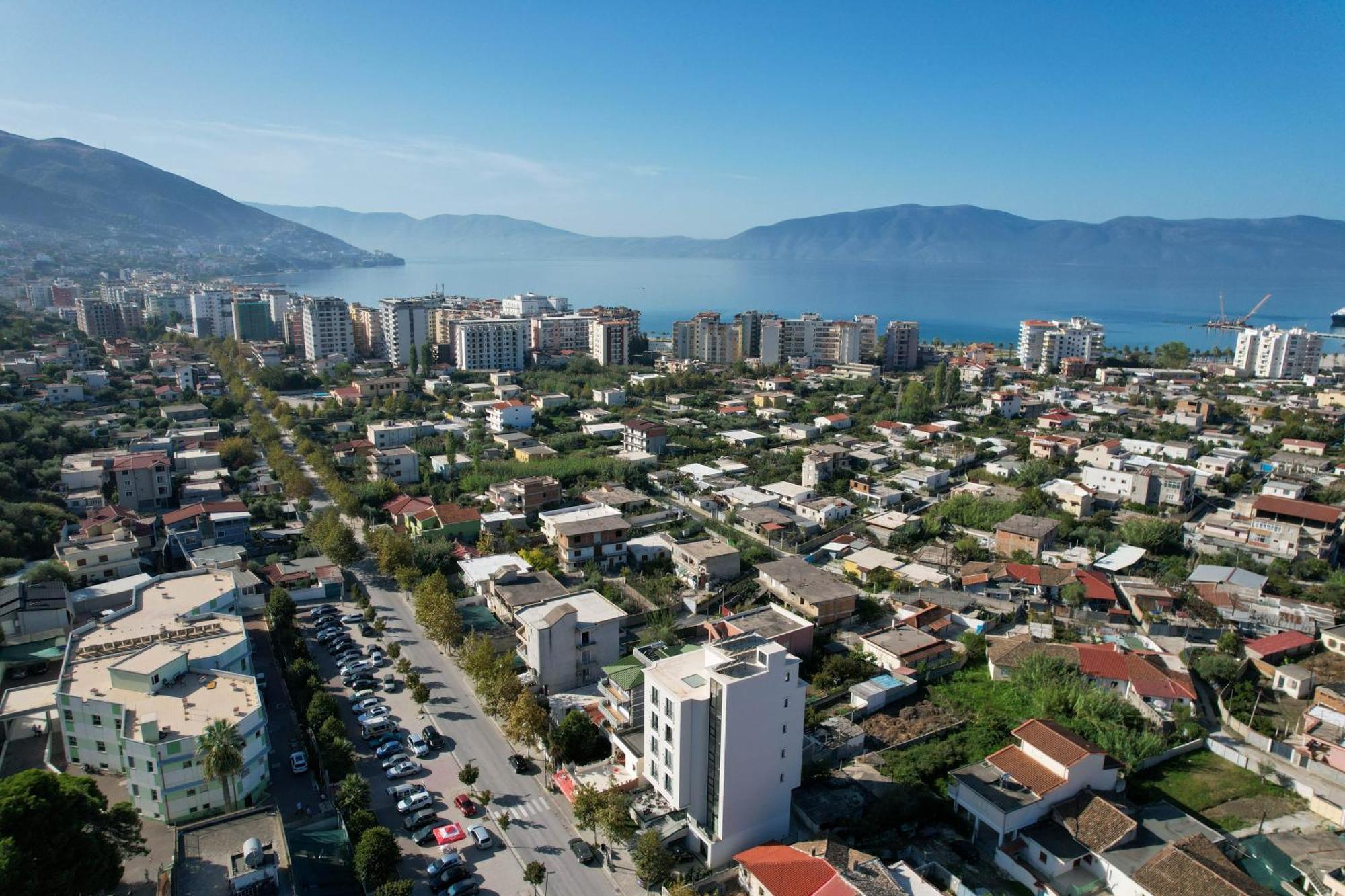 Hotel Central Vlore Luaran gambar